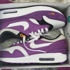 ⭐️ MARCH MADNESS Nike Air Purple Black White & Yellow Women Size 9